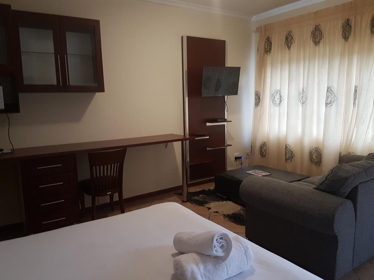 Ilawu Hotel Pietermaritzburg Exteriör bild